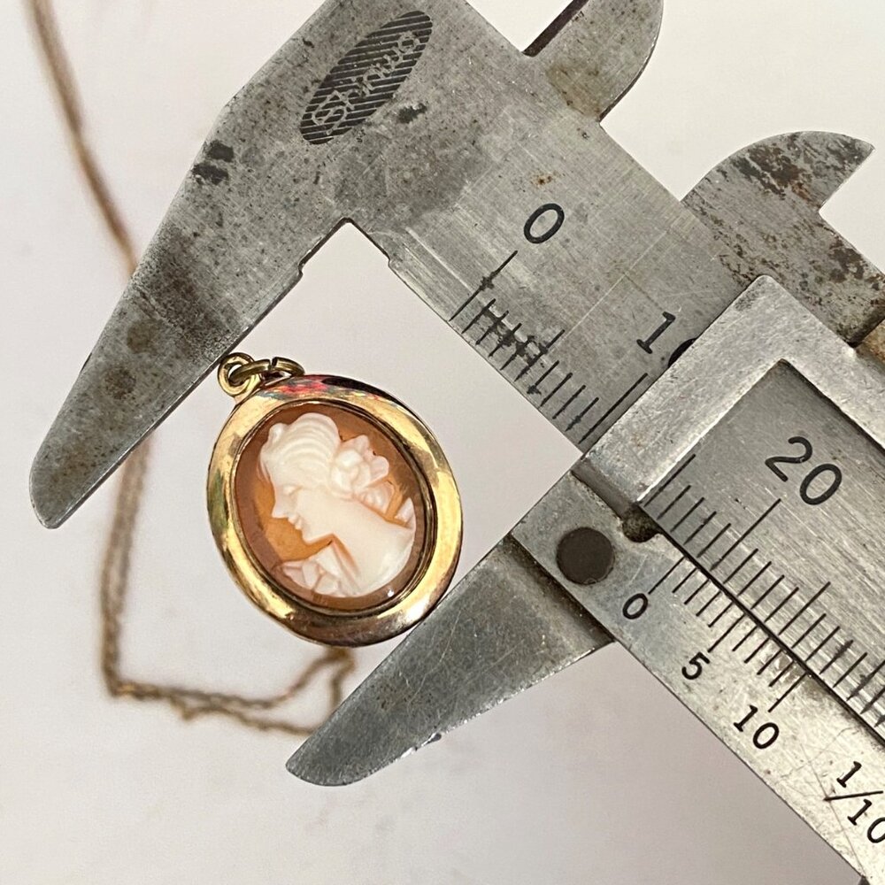 Antique Shell Cameo Rolled Yellow Gold Pendant 18in Gold Plated Sterling Chain - Picture 7 of 8